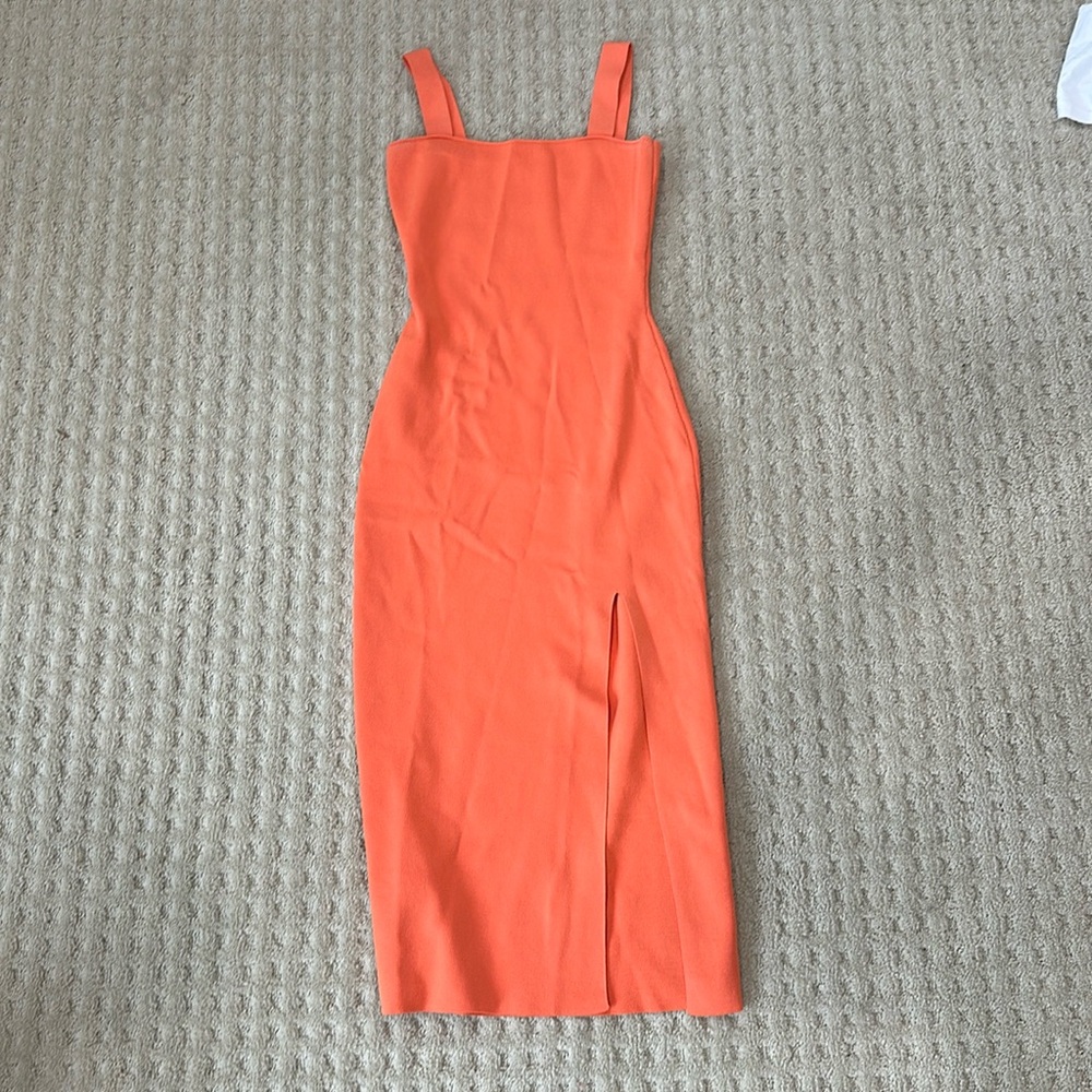 Orange superdown midi with slit